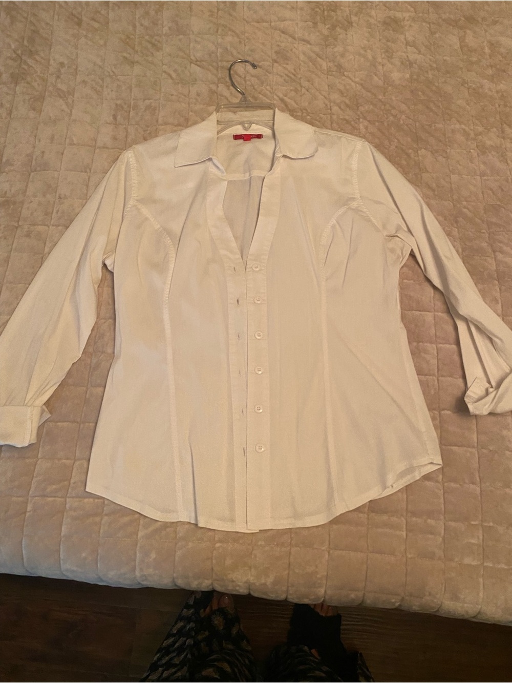 XOXO Women's White Button-Up Blouse